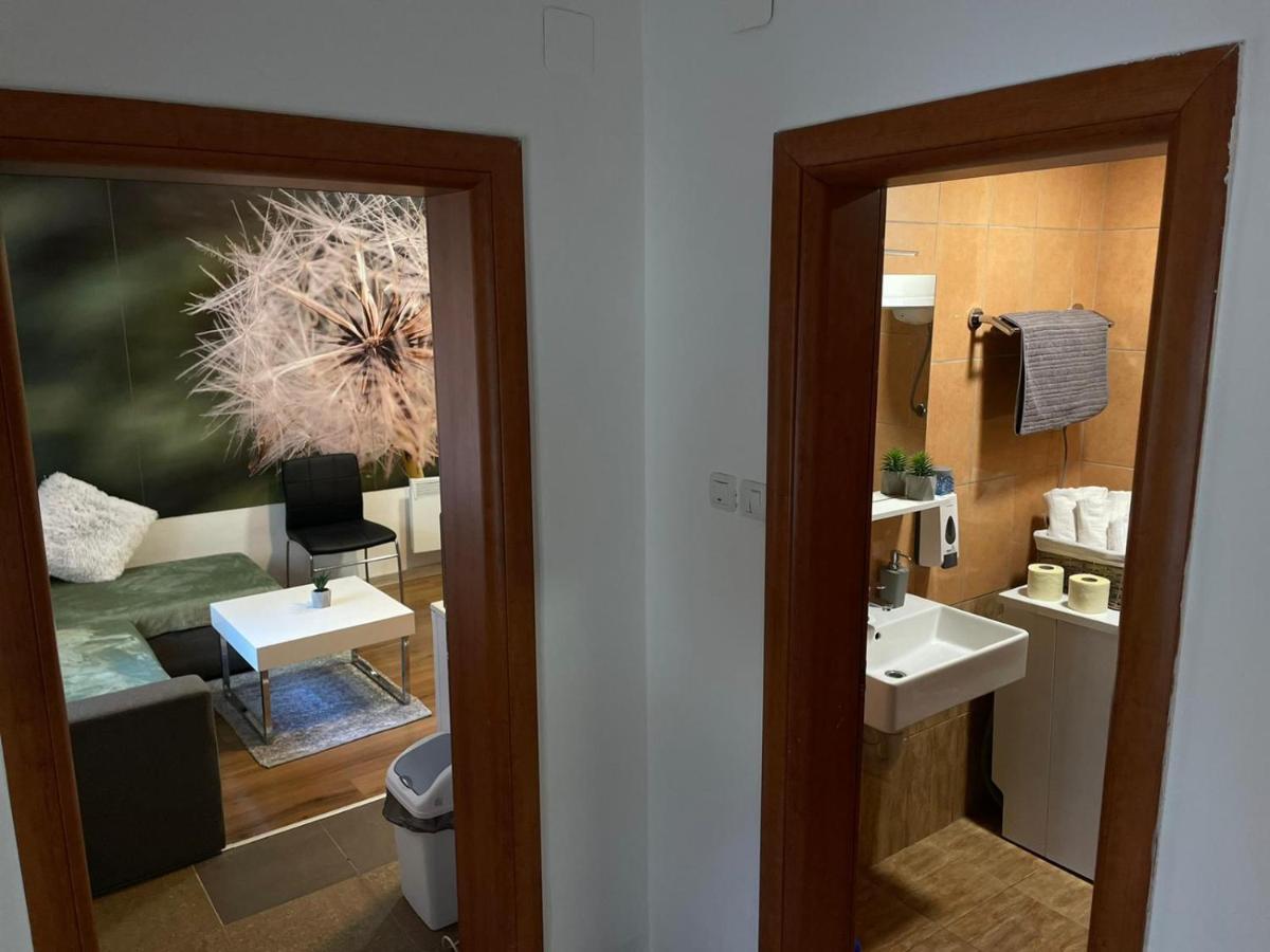 Cozy 1B Apartment Vera-Self Check In Zagreb Ngoại thất bức ảnh